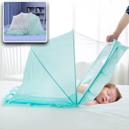 Moustiquaire lit bébé avec ouverture zippée pratique pour accéder facilement à l’enfant